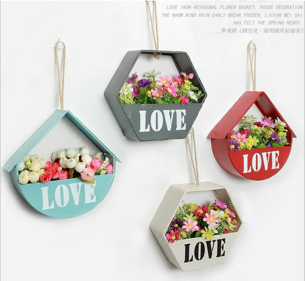 Romantic Shaped Wall Flower Vase Holder